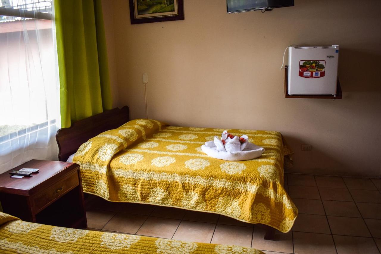 Hotel La Choza Inn ラ・フォルトゥナ エクステリア 写真